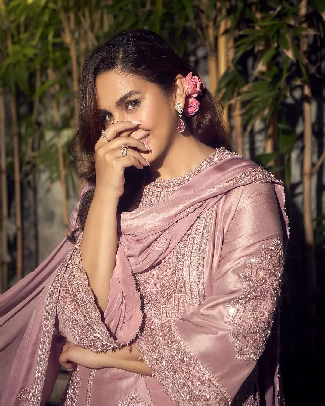 Huma Qureshi in Pink Kurta with Palazzo Dupatta